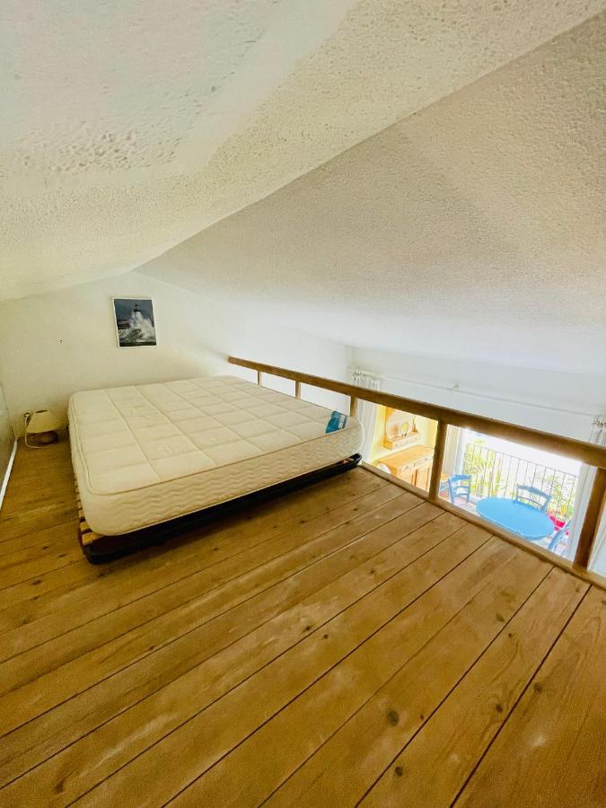 Bel Appartement Avec Mezzanine, Vue Mer Et Piscine 코골렝 외부 사진